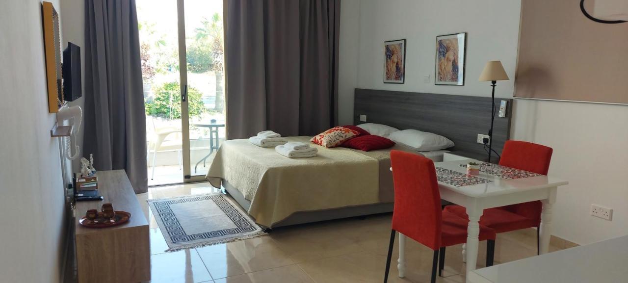 Harmony Seaview Apartments بافوس المظهر الخارجي الصورة